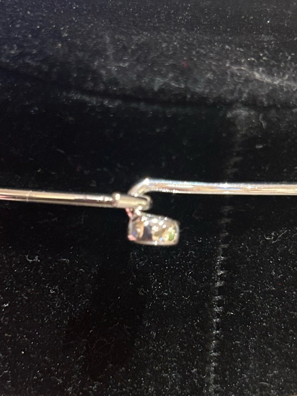 Signed Joan Rivers Gold Tone Tiger's Eye & White Cabochon Pendant Wire Necklace - Picture 5 of 8